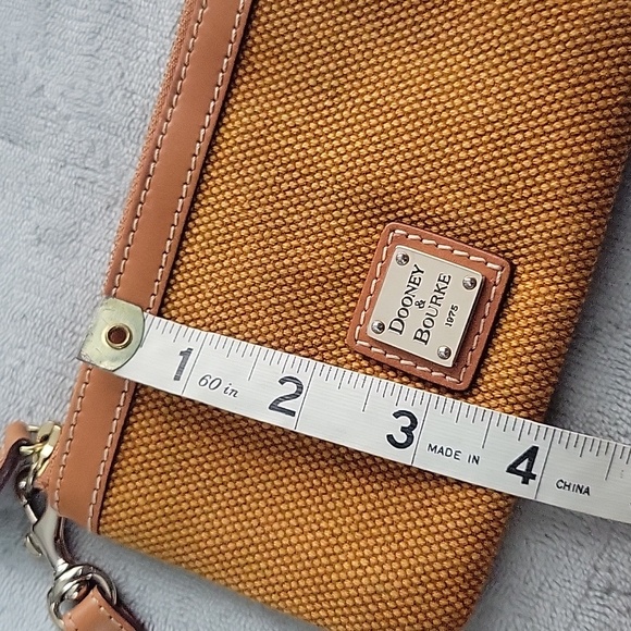 Dooney & Bourke Tan Wristlet - Picture 12 of 12